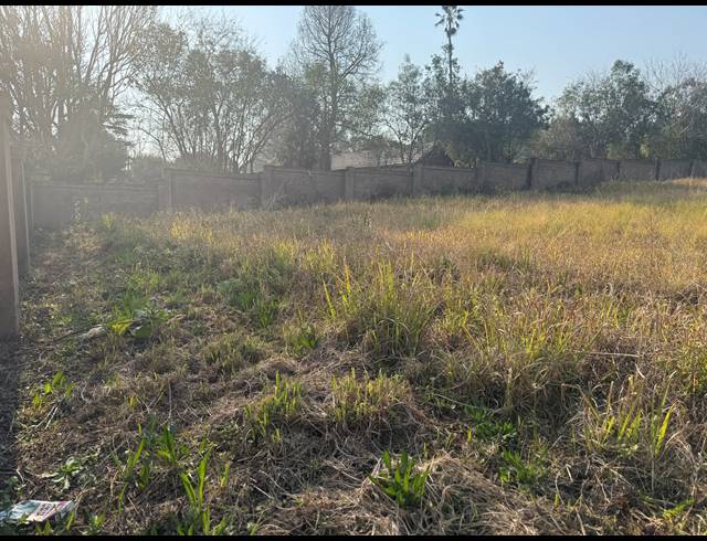 4,047M² VACANT LAND FOR SALE IN MERRIVALE EAST